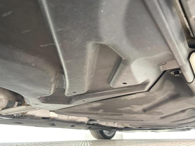 ＣＬＡクラス シューティングブレーク ＣＬＡ１８０　シューティングブレーク　ＡＭＧスタイル　ＡＭＧプレミアムＰＫＧ　レーダーセーフティＰＫＧ　サンルーフ　レーダークルーズコントロール　バックカメラ　前席シートヒーター　ブラインドスポットアシスト　前席パワーシート　ＨＡＲＭＡＮ／ＫＡＲＤＯＮ（57枚目）