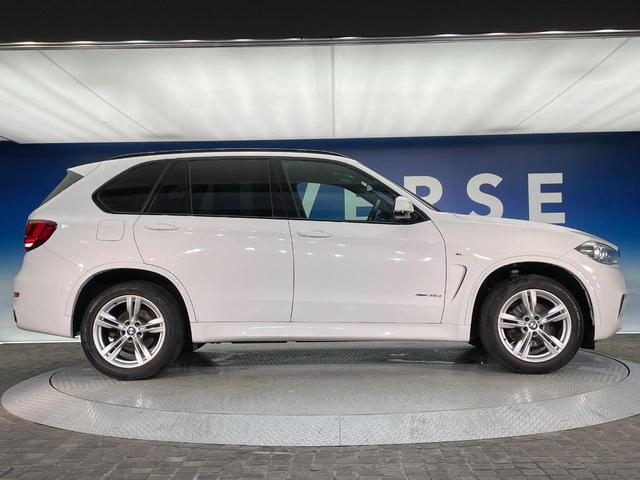 Ｘ５ ｘＤｒｉｖｅ　３５ｄ　Ｍスポーツ　４ＷＤ　セレクトパッケージ　黒革シート　レーダークルーズ　純正ナビ　Ｂｌｕｅｔｏｏｔｈ　バックカメラ　全席シートヒーター　前席パワーシート　コンフォートアクセス　ルームミラー内蔵ＥＴＣ　禁煙車（20枚目）