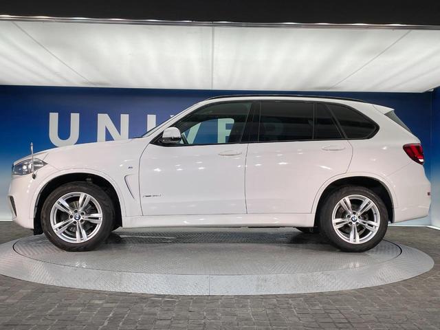 Ｘ５ ｘＤｒｉｖｅ　３５ｄ　Ｍスポーツ　４ＷＤ　セレクトパッケージ　黒革シート　レーダークルーズ　純正ナビ　Ｂｌｕｅｔｏｏｔｈ　バックカメラ　全席シートヒーター　前席パワーシート　コンフォートアクセス　ルームミラー内蔵ＥＴＣ　禁煙車（22枚目）