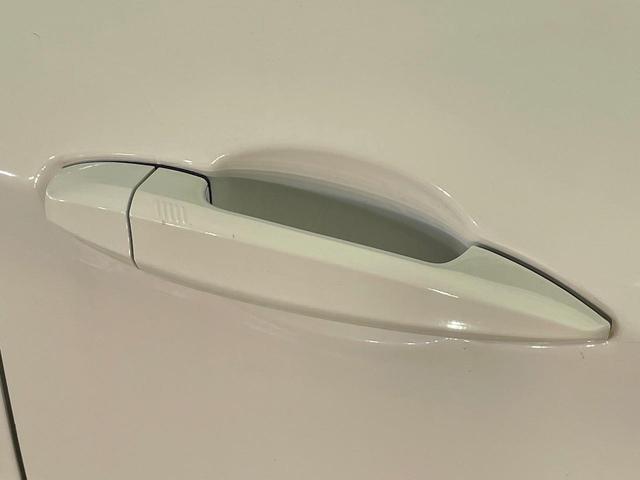 Ｘ５ ｘＤｒｉｖｅ　３５ｄ　Ｍスポーツ　４ＷＤ　セレクトパッケージ　黒革シート　レーダークルーズ　純正ナビ　Ｂｌｕｅｔｏｏｔｈ　バックカメラ　全席シートヒーター　前席パワーシート　コンフォートアクセス　ルームミラー内蔵ＥＴＣ　禁煙車（60枚目）