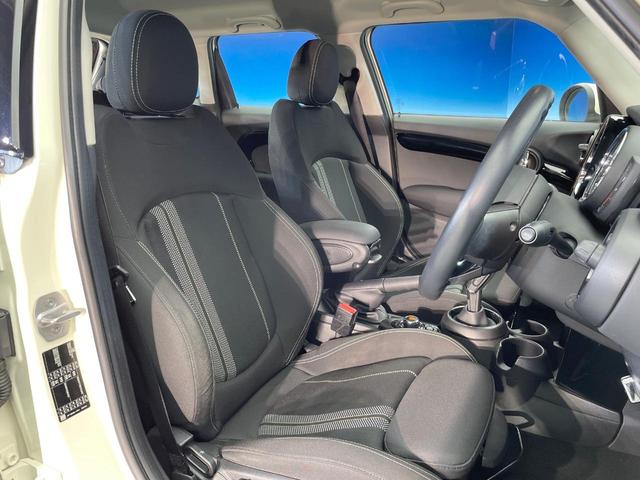 MINI クーパーSD 5ドア ユニオンジャックテールランプ カメラ・パーキングアシストパッケージ ペッパーパッケージ ドライビングモード ドライビングアシスト 純正ナビ Bluetooth LEDヘッドランプ ETC 禁煙(9枚目)