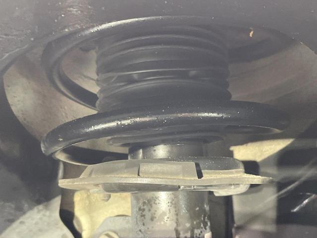 MINI クーパーSD 5ドア ユニオンジャックテールランプ カメラ・パーキングアシストパッケージ ペッパーパッケージ ドライビングモード ドライビングアシスト 純正ナビ Bluetooth LEDヘッドランプ ETC 禁煙(28枚目)