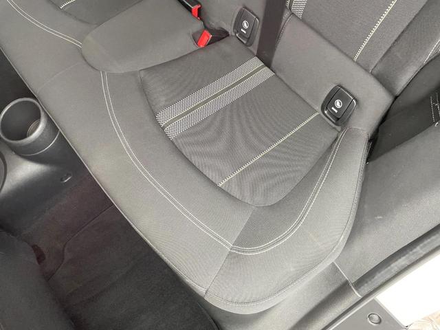 MINI クーパーSD 5ドア ユニオンジャックテールランプ カメラ・パーキングアシストパッケージ ペッパーパッケージ ドライビングモード ドライビングアシスト 純正ナビ Bluetooth LEDヘッドランプ ETC 禁煙(36枚目)