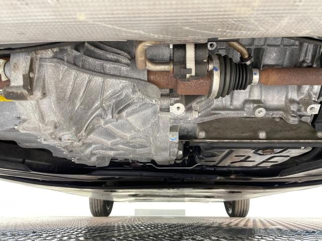 トゥインゴ ＥＤＣ　後期型　アップルカープレイ　バックカメラ　クリアランスソナー　オートクルーズコントロール　キーレスエントリー　車線逸脱警報機能　オートライト　Ｂｌｕｅｔｏｏｔｈ　純正１５インチアルミ　禁煙車（21枚目）