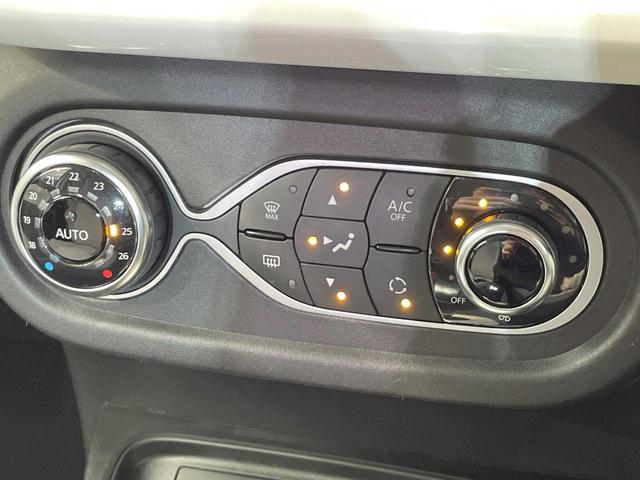 トゥインゴ ＥＤＣ　後期型　アップルカープレイ　バックカメラ　クリアランスソナー　オートクルーズコントロール　キーレスエントリー　車線逸脱警報機能　オートライト　Ｂｌｕｅｔｏｏｔｈ　純正１５インチアルミ　禁煙車（28枚目）