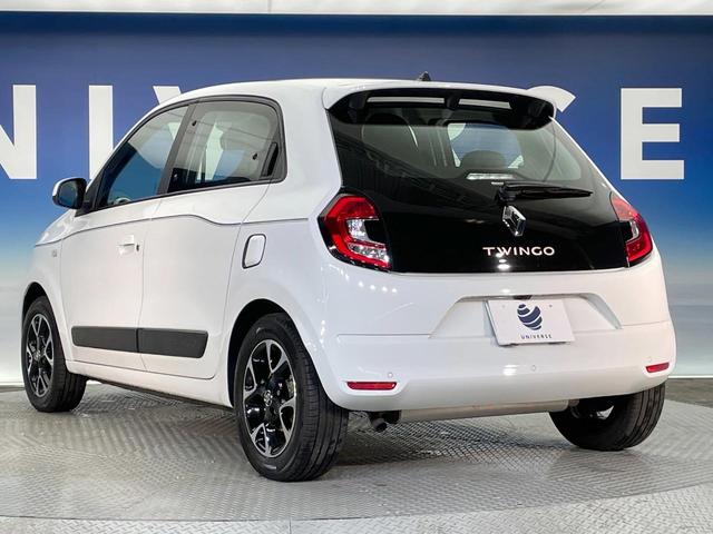 トゥインゴ ＥＤＣ　後期型　アップルカープレイ　バックカメラ　クリアランスソナー　オートクルーズコントロール　キーレスエントリー　車線逸脱警報機能　オートライト　Ｂｌｕｅｔｏｏｔｈ　純正１５インチアルミ　禁煙車（36枚目）