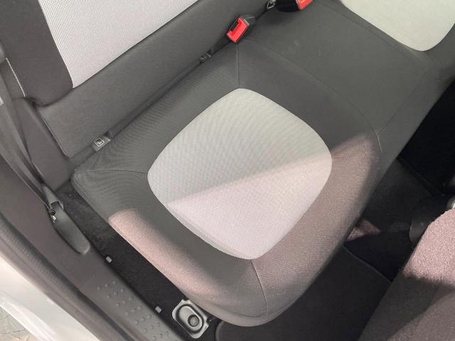 トゥインゴ ＥＤＣ　後期型　アップルカープレイ　バックカメラ　クリアランスソナー　オートクルーズコントロール　キーレスエントリー　車線逸脱警報機能　オートライト　Ｂｌｕｅｔｏｏｔｈ　純正１５インチアルミ　禁煙車（48枚目）