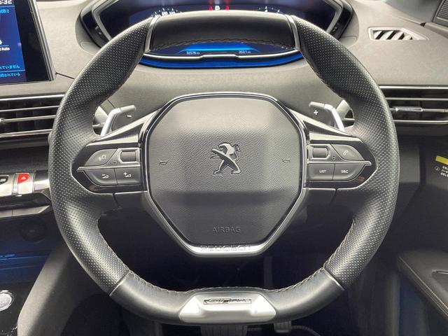 ３００８ ＧＴライン　ＡｐｐｌｅＣａｒＰｌａｙ　アダプティブクルコン　ブラインドスポットモニター　インテリジェントハイビーム　アクティブセーフティブレーキ　バックカメラ　スマートキー　ＬＥＤヘッド　パワーバックドア　禁煙車（11枚目）