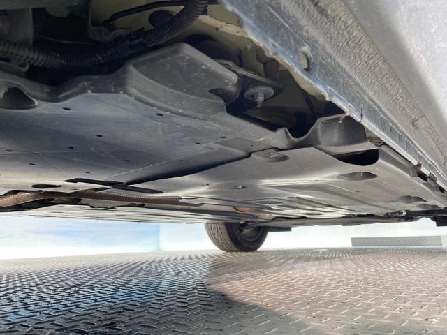 ３００８ ＧＴライン　ＡｐｐｌｅＣａｒＰｌａｙ　アダプティブクルコン　ブラインドスポットモニター　インテリジェントハイビーム　アクティブセーフティブレーキ　バックカメラ　スマートキー　ＬＥＤヘッド　パワーバックドア　禁煙車（39枚目）