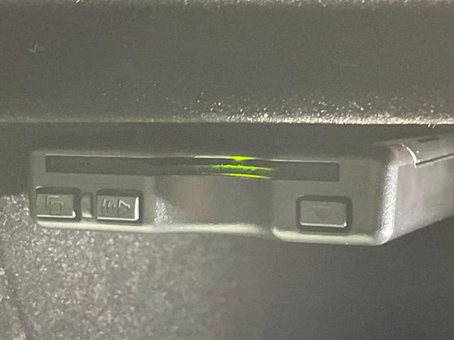 ３００８ ＧＴライン　ＡｐｐｌｅＣａｒＰｌａｙ　アダプティブクルコン　ブラインドスポットモニター　インテリジェントハイビーム　アクティブセーフティブレーキ　バックカメラ　スマートキー　ＬＥＤヘッド　パワーバックドア　禁煙車（45枚目）