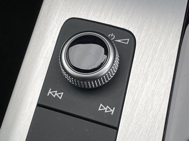 Ｑ５スポーツバック ４０ＴＤＩクワトロ　Ｓライン　ＳラインプラスＰＫＧ　マトリクスＬＥＤ　バーチャルコックピットプラス　全席シートヒーター　全周囲カメラ　アダプティブクルコン　ＡｐｐｌｅＣａｒＰｌａｙ　純正ナビ　メモリー付パワーシート　ＥＴＣ　禁煙車（49枚目）