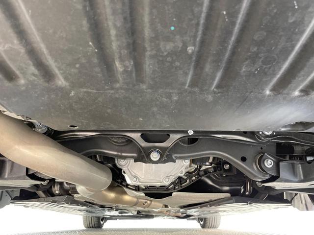 Cクラス C220dアバンギャルド AMGラインパッケージ ベーシックパッケージ レザーエクスクルーシブパッケージ パノラミックスライディングルーフ 黒革シート レーダークルーズ 純正ナビ AppleCarPlay 全周囲カメラ 前席シートヒーター 禁煙車(25枚目)