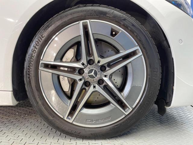 Cクラス C220dアバンギャルド AMGラインパッケージ ベーシックパッケージ レザーエクスクルーシブパッケージ パノラミックスライディングルーフ 黒革シート レーダークルーズ 純正ナビ AppleCarPlay 全周囲カメラ 前席シートヒーター 禁煙車(28枚目)