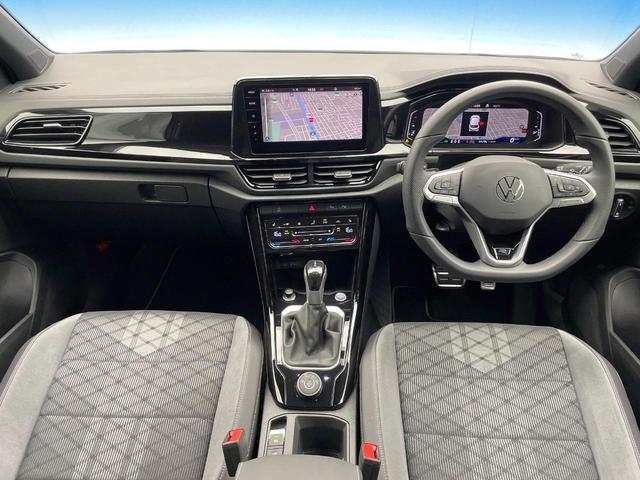 T-ロック TDI 4モーション Rライン ブラックスタイル 特別仕様車 現行型 レーダークルコン AppleCarPlay バックカメラ デジタルメーター 純正19インチAW 前席シートヒーター LEDヘッドランプ 電動リアゲート スマートキー ETC 禁煙車(2枚目)