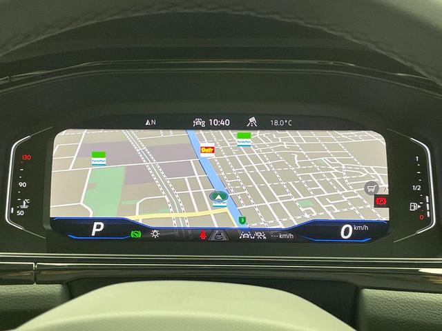 T-ロック TDI 4モーション Rライン ブラックスタイル 特別仕様車 現行型 レーダークルコン AppleCarPlay バックカメラ デジタルメーター 純正19インチAW 前席シートヒーター LEDヘッドランプ 電動リアゲート スマートキー ETC 禁煙車(3枚目)