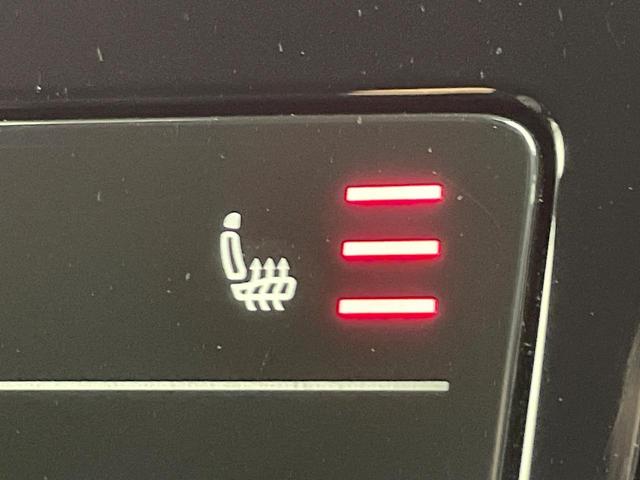 T-ロック TDI 4モーション Rライン ブラックスタイル 特別仕様車 現行型 レーダークルコン AppleCarPlay バックカメラ デジタルメーター 純正19インチAW 前席シートヒーター LEDヘッドランプ 電動リアゲート スマートキー ETC 禁煙車(7枚目)