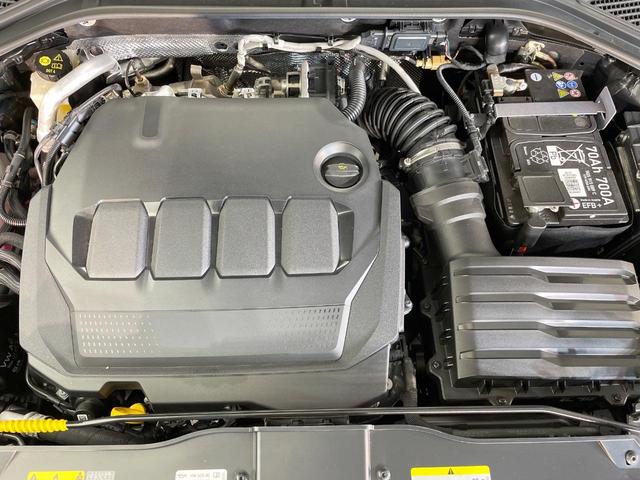 T-ロック TDI 4モーション Rライン ブラックスタイル 特別仕様車 現行型 レーダークルコン AppleCarPlay バックカメラ デジタルメーター 純正19インチAW 前席シートヒーター LEDヘッドランプ 電動リアゲート スマートキー ETC 禁煙車(18枚目)