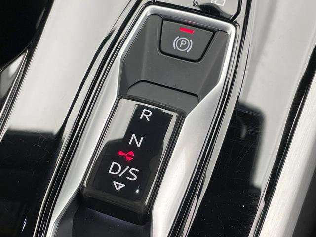 A5 TFSI 110kW アドバンスドパッケージ ライティングパッケージ テクノロジーパッケージ 黒革シート レーダークルーズコントロール 全周囲カメラ 純正ナビ AppleCarPlay 全席シートヒーター 禁煙 1オーナー(49枚目)