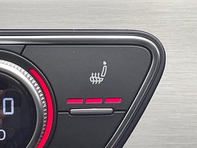 Ａ４ ３５ＴＤＩ　Ｓライン　後期型　コンフォートパッケージ　Ｓラインプラスパッケージ　バーチャルコックピット　レーダークルコン　純正ナビ　Ｂｌｕｅｔｏｏｔｈ　前席シートヒーター　パワーシート　純正１８インチＡＷ　ＥＴＣ　禁煙車（8枚目）