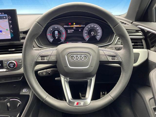 Ａ４ ３５ＴＤＩ　Ｓライン　後期型　コンフォートパッケージ　Ｓラインプラスパッケージ　バーチャルコックピット　レーダークルコン　純正ナビ　Ｂｌｕｅｔｏｏｔｈ　前席シートヒーター　パワーシート　純正１８インチＡＷ　ＥＴＣ　禁煙車（12枚目）