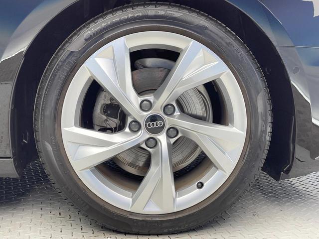 Ａ４ ３５ＴＤＩ　Ｓライン　後期型　コンフォートパッケージ　Ｓラインプラスパッケージ　バーチャルコックピット　レーダークルコン　純正ナビ　Ｂｌｕｅｔｏｏｔｈ　前席シートヒーター　パワーシート　純正１８インチＡＷ　ＥＴＣ　禁煙車（29枚目）