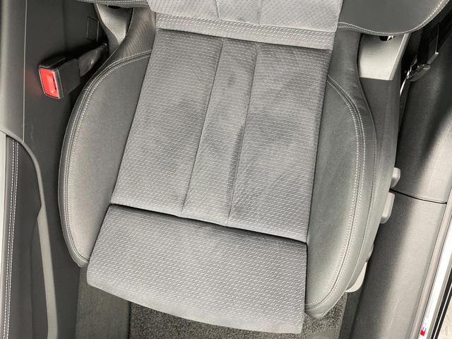 Ａ４ ３５ＴＤＩ　Ｓライン　後期型　コンフォートパッケージ　Ｓラインプラスパッケージ　バーチャルコックピット　レーダークルコン　純正ナビ　Ｂｌｕｅｔｏｏｔｈ　前席シートヒーター　パワーシート　純正１８インチＡＷ　ＥＴＣ　禁煙車（38枚目）