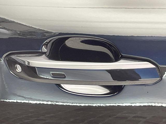 Ａ４ ３５ＴＤＩ　Ｓライン　後期型　コンフォートパッケージ　Ｓラインプラスパッケージ　バーチャルコックピット　レーダークルコン　純正ナビ　Ｂｌｕｅｔｏｏｔｈ　前席シートヒーター　パワーシート　純正１８インチＡＷ　ＥＴＣ　禁煙車（41枚目）