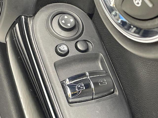 ＭＩＮＩ クーパーＤ　クラシック・トリム　３ドア　クラシックトリム　ドライビングアシストＰＫＧ　コンフォートアクセス　クルーズコントロール　バックカメラ　ＬＥＤヘッド　ハーフレザー　リアソナー　純正ナビ　純正１５インチアルミ　ＥＴＣ　禁煙（35枚目）