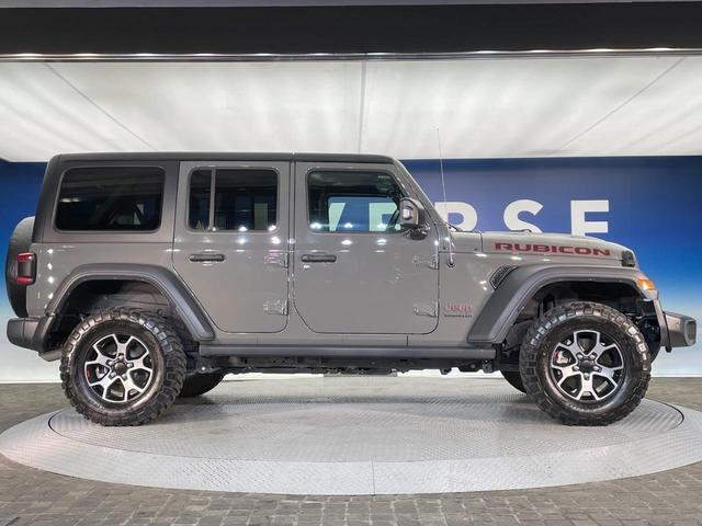 ジープ・ラングラーアンリミテッド ルビコン　黒革シート　レーダークルーズ　純正ナビ　ＡｐｐｌｅＣａｒＰｌａｙ　全周囲カメラ　前席シートヒーター　オートエアコン　キーレスエントリー　ＬＥＤヘッドランプ　純正１７インチアルミホイール　ＥＴＣ　禁煙車（20枚目）