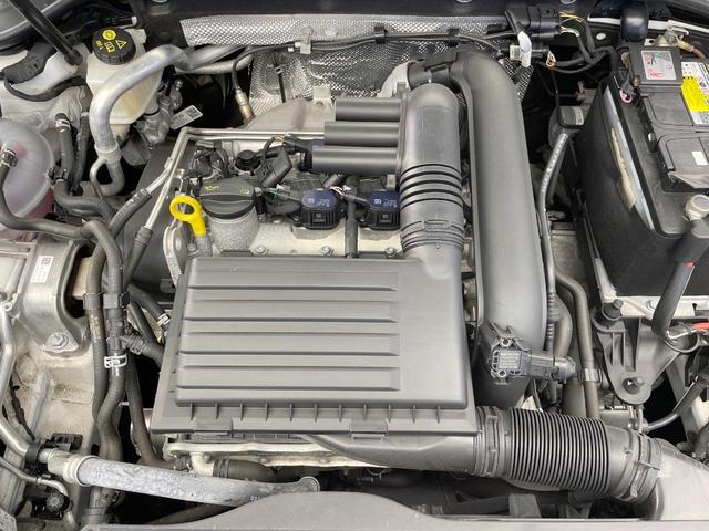 ゴルフ TSIハイライン セーフティPKG バイキセノンPKG Discover ProPKG ブラインドスポットアシスト AppleCarPlay レーダークルコン バックカメラ 地デジTV 純正ナビ ETC車載器 禁煙車(19枚目)