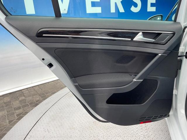 ゴルフ TSIハイライン セーフティPKG バイキセノンPKG Discover ProPKG ブラインドスポットアシスト AppleCarPlay レーダークルコン バックカメラ 地デジTV 純正ナビ ETC車載器 禁煙車(34枚目)