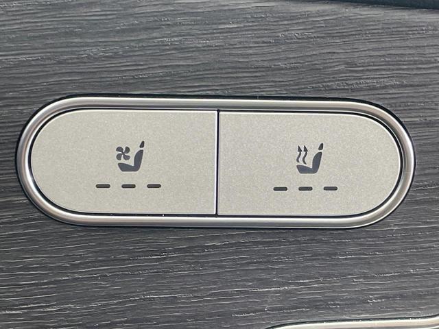 GLE GLE400d 4マチック クーペスポーツ パノラミックスライディングルーフ Burmesteサウンドシステム 黒革シート レーダークルーズ 純正ナビ AppleCarPlay 全周囲カメラ 全席シートヒーター 前席パワーシート ETC 禁煙車(6枚目)