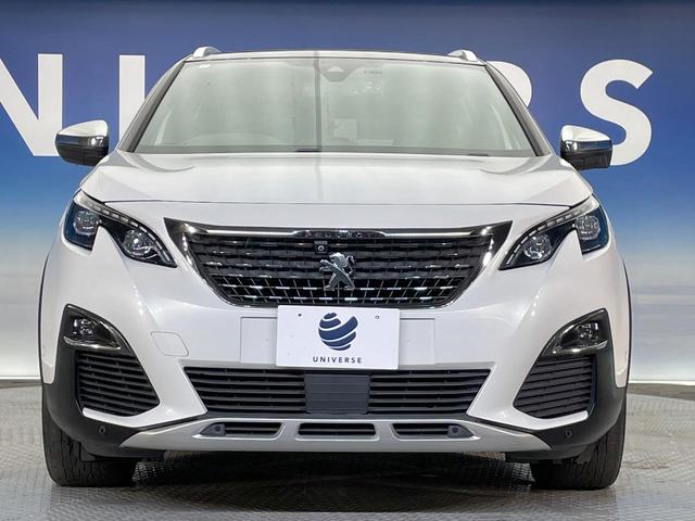 高透明度のガラス皮膜で撥水はもちろん、上質なツヤ・光沢を実現。紫外線や酸性雨から大切な愛車を保護し、色あせ・劣化を防止。「弾スプラッシュコート」、「弾プリミッサコート」からお選びいただけます。