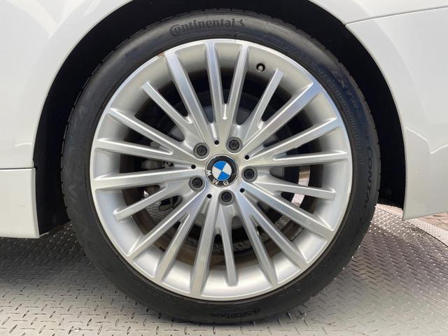 ４シリーズ ４２８ｉクーペ　ラグジュアリー　黒革シート　レーダークルーズ　純正ナビ　Ｂｌｕｅｔｏｏｔｈ　バックカメラ　クリアランスソナー　パーキングアシスト　ヘッドアップディスプレイ　前席シートヒーター　前席パワーシート　ルームミラー内蔵ＥＴＣ（30枚目）