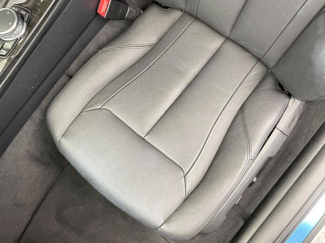 ４シリーズ ４２８ｉクーペ　ラグジュアリー　黒革シート　レーダークルーズ　純正ナビ　Ｂｌｕｅｔｏｏｔｈ　バックカメラ　クリアランスソナー　パーキングアシスト　ヘッドアップディスプレイ　前席シートヒーター　前席パワーシート　ルームミラー内蔵ＥＴＣ（34枚目）