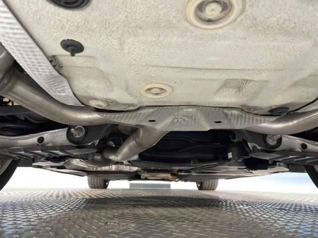 Ａ４アバント ３５ＴＦＳＩ　Ｓライン　パークアシストパッケージ　マトリクスＬＥＤヘッドライトパッケージ　シートヒーター　地デジＴＶチューナー　レーダークルーズ　ＡｐｐｌｅＣａｒＰｌａｙ　全周囲カメラ　スマートキー　ＥＴＣ車載器　禁煙車（21枚目）