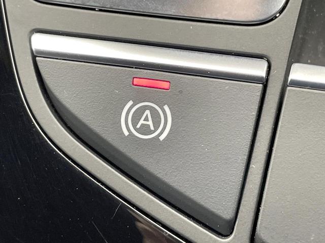 Ａ４アバント ３５ＴＦＳＩ　Ｓライン　パークアシストパッケージ　マトリクスＬＥＤヘッドライトパッケージ　シートヒーター　地デジＴＶチューナー　レーダークルーズ　ＡｐｐｌｅＣａｒＰｌａｙ　全周囲カメラ　スマートキー　ＥＴＣ車載器　禁煙車（52枚目）