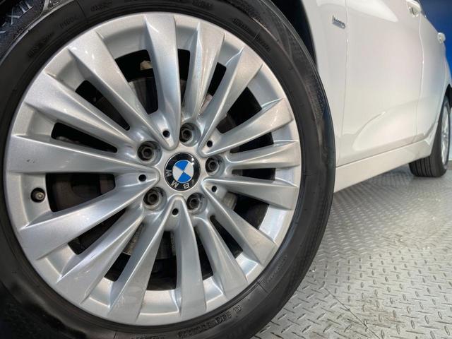 ２シリーズ ２１８ｄ　ｘＤｒｉｖｅアクティブツアラーラグジュアリ　パーキングサポートパッケージ　コンフォートパッケージ　黒革シート　純正ナビ　Ｂｌｕｅｔｏｏｔｈ　バックカメラ　クリアランスソナー　前席シートヒーター　前席パワーシート　ＥＴＣ車載器　禁煙車（13枚目）