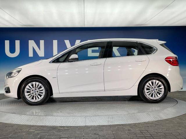 ２シリーズ ２１８ｄ　ｘＤｒｉｖｅアクティブツアラーラグジュアリ　パーキングサポートパッケージ　コンフォートパッケージ　黒革シート　純正ナビ　Ｂｌｕｅｔｏｏｔｈ　バックカメラ　クリアランスソナー　前席シートヒーター　前席パワーシート　ＥＴＣ車載器　禁煙車（20枚目）