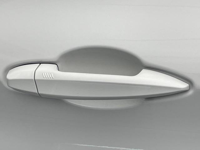 ２シリーズ ２１８ｄ　ｘＤｒｉｖｅアクティブツアラーラグジュアリ　パーキングサポートパッケージ　コンフォートパッケージ　黒革シート　純正ナビ　Ｂｌｕｅｔｏｏｔｈ　バックカメラ　クリアランスソナー　前席シートヒーター　前席パワーシート　ＥＴＣ車載器　禁煙車（41枚目）