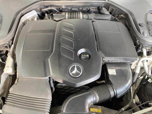Ｅクラス Ｅ２２０ｄ　アバンギャルド　スポーツ　レザーエクスクルーシブＰＫＧ　パノラミックスライディングルーフ　レーダークルーズコントロール　３６０度カメラ　ブラインドアウポットアシスト　全席シートヒーター　前席パワーシート　純正ナビ　禁煙車（19枚目）
