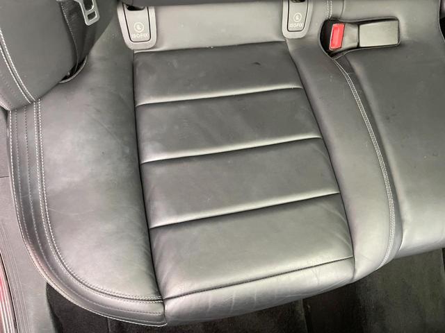 Ｅクラス Ｅ２２０ｄ　アバンギャルド　スポーツ　レザーエクスクルーシブＰＫＧ　パノラミックスライディングルーフ　レーダークルーズコントロール　３６０度カメラ　ブラインドアウポットアシスト　全席シートヒーター　前席パワーシート　純正ナビ　禁煙車（39枚目）