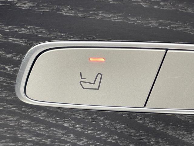 Ｅクラス Ｅ２２０ｄ　アバンギャルド　スポーツ　レザーエクスクルーシブＰＫＧ　パノラミックスライディングルーフ　レーダークルーズコントロール　３６０度カメラ　ブラインドアウポットアシスト　全席シートヒーター　前席パワーシート　純正ナビ　禁煙車（47枚目）
