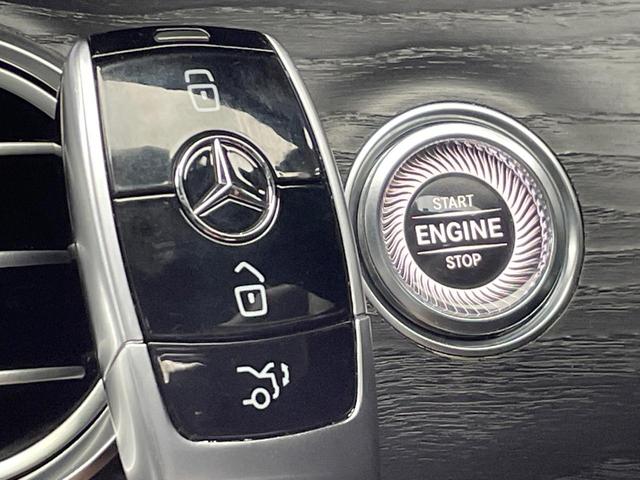 Ｅクラス Ｅ２２０ｄ　アバンギャルド　スポーツ　レザーエクスクルーシブＰＫＧ　パノラミックスライディングルーフ　レーダークルーズコントロール　３６０度カメラ　ブラインドアウポットアシスト　全席シートヒーター　前席パワーシート　純正ナビ　禁煙車（71枚目）