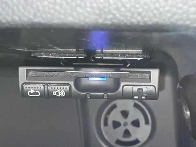 ＭＩＮＩ クーパーＳ　５ドア　純正ナビ　Ｂｌｕｅｔｏｏｔｈ　コンフォートアクセス　ＬＥＤヘッドランプ　純正１６インチアルミホイール　アイドリングストップ　横滑り防止装置　盗難防止システム　ＵＳＢ入力端子　ＥＴＣ　禁煙車（7枚目）