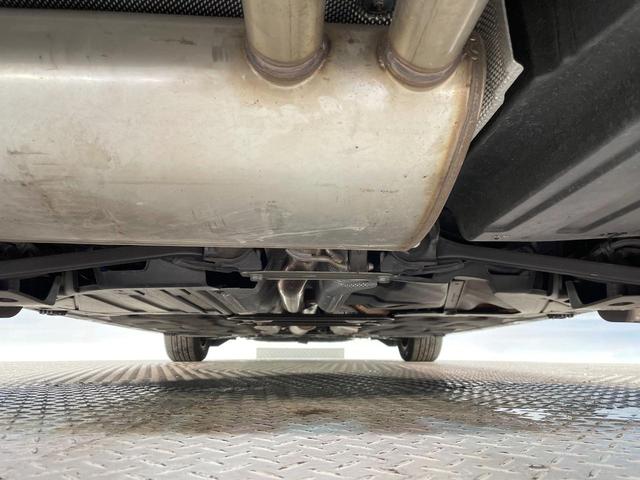 ＭＩＮＩ クーパーＳ　５ドア　純正ナビ　Ｂｌｕｅｔｏｏｔｈ　コンフォートアクセス　ＬＥＤヘッドランプ　純正１６インチアルミホイール　アイドリングストップ　横滑り防止装置　盗難防止システム　ＵＳＢ入力端子　ＥＴＣ　禁煙車（21枚目）