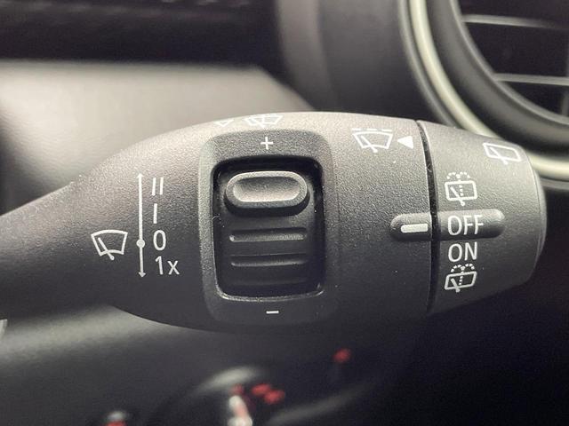 ＭＩＮＩ クーパーＳ　５ドア　純正ナビ　Ｂｌｕｅｔｏｏｔｈ　コンフォートアクセス　ＬＥＤヘッドランプ　純正１６インチアルミホイール　アイドリングストップ　横滑り防止装置　盗難防止システム　ＵＳＢ入力端子　ＥＴＣ　禁煙車（47枚目）