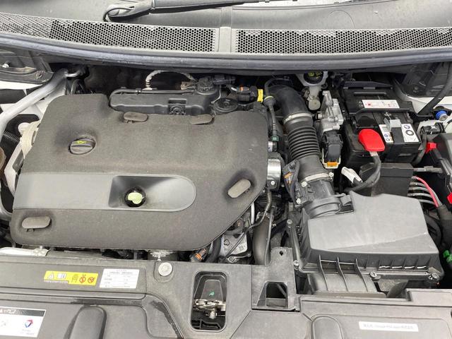 ５００８ ＧＴ　ブルーＨＤｉ　レーダークルーズコントロール　バックカメラ　サイドカメラ　アップルカープレイ　ブラインドスポットアシスト　前席シートヒーター　運転席パワーシート　ハーフレザーシート　スマートキー　ＬＥＤヘッドライト（20枚目）