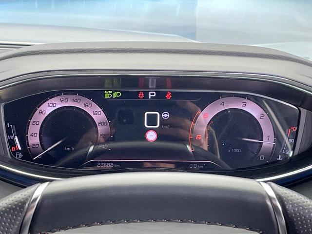 ５００８ ＧＴ　ブルーＨＤｉ　レーダークルーズコントロール　バックカメラ　サイドカメラ　アップルカープレイ　ブラインドスポットアシスト　前席シートヒーター　運転席パワーシート　ハーフレザーシート　スマートキー　ＬＥＤヘッドライト（45枚目）