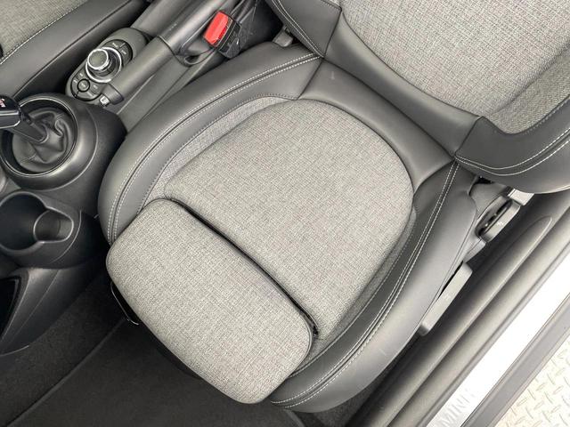 ＭＩＮＩ クーパー　３ドア　カメラ・パーキングアシストＰＫＧ　ペッパーＰＫＧ　純正ＯＰ１６インチアロイホイール　バックカメラ　クルーズコントロール　ＬＥＤヘッド　コンフォートアクセス　パーキングアシスト　ＥＴＣ　禁煙車（34枚目）